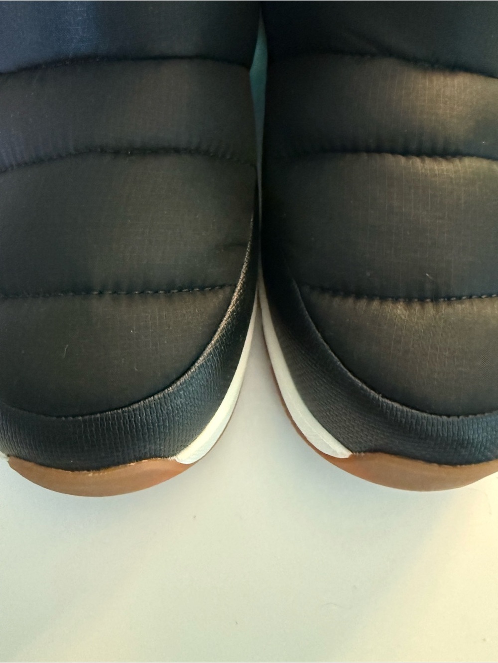 NEW The North Face Women’s Black Quilted Slip-in Ankle Snow Boots - Picture 9 of 10